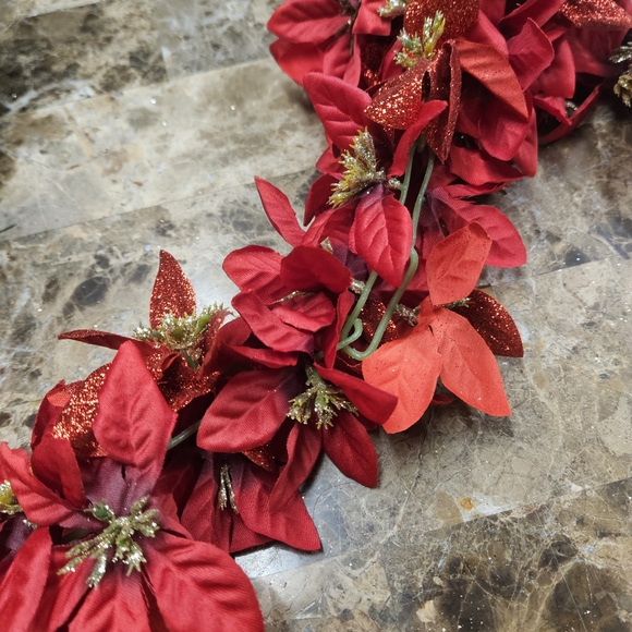 Ashland Red Poinsettia Garland (2) 6FT - Picture 2 of 4
